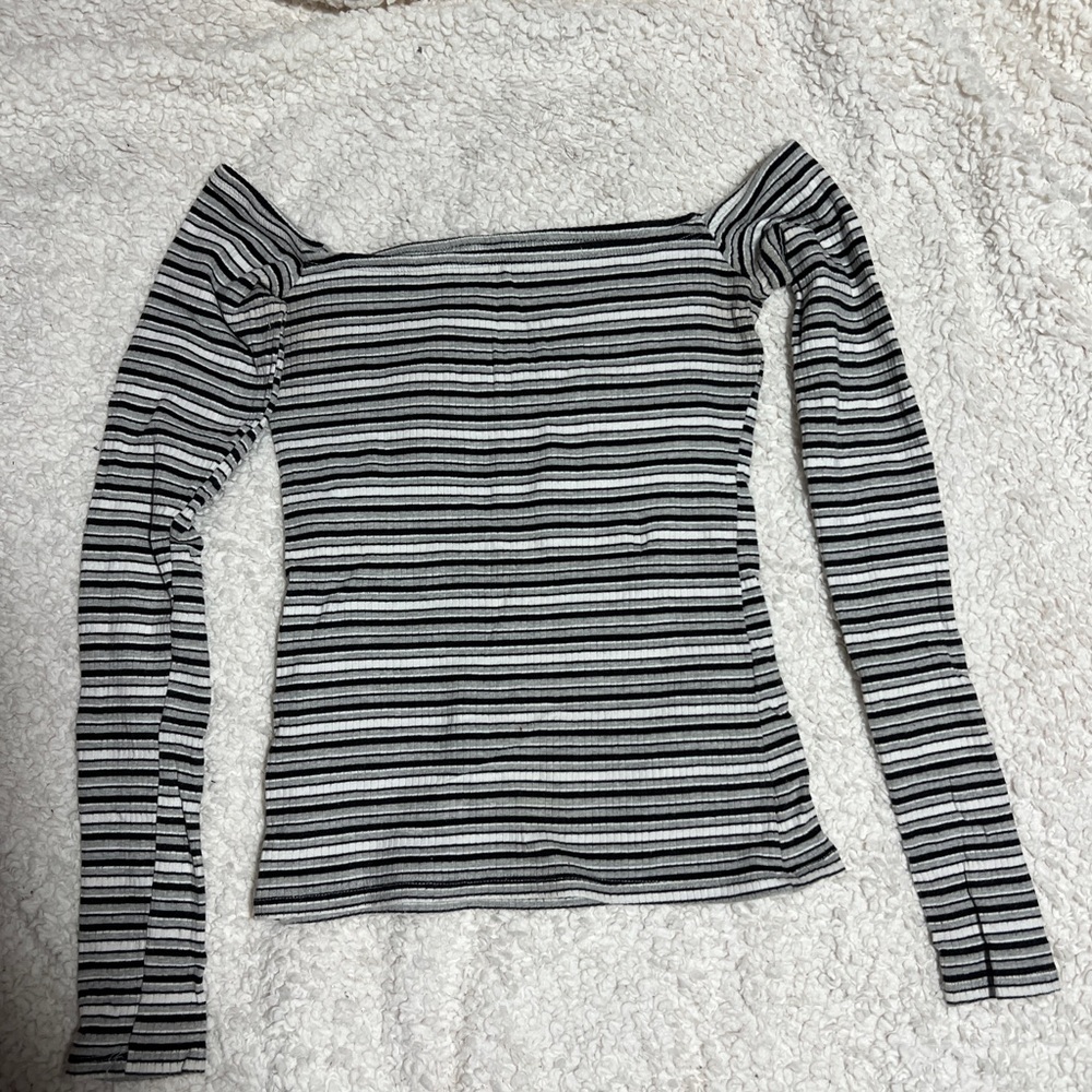 Hollister longsleeve multiple color shirt